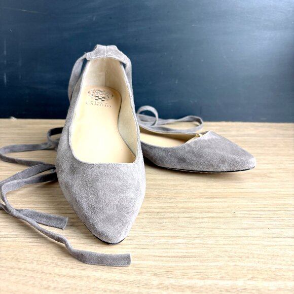 Vince Camuto greige suede lace-up flats - size 9M - Picture 1 of 11